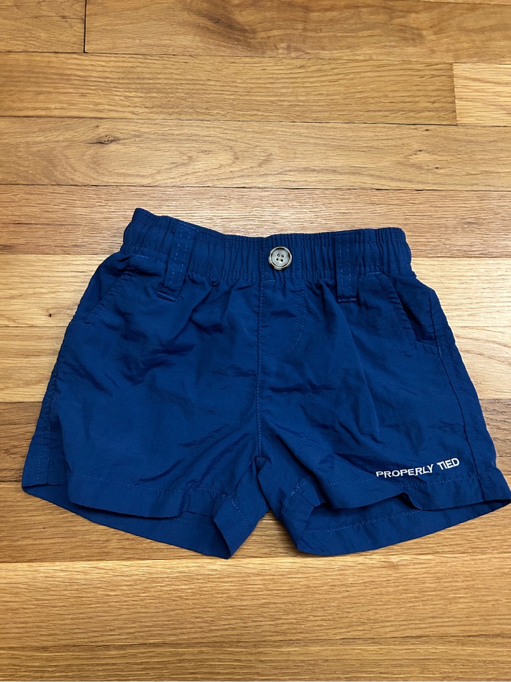 Properly Tied Navy toddler shorts 24M